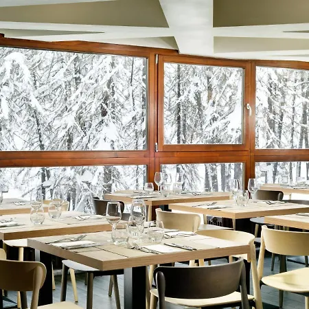 Hotel Th Pila 4*