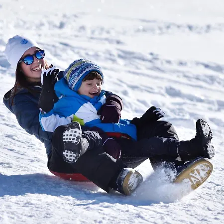 Ξενοδοχείο Th 3*