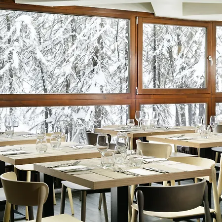 Hotel Th Pila 4*